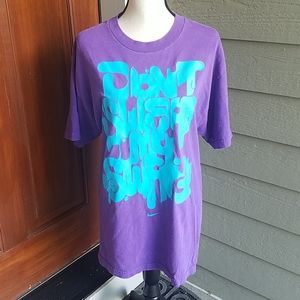 VINTAGE NIKE T-SHIRT SHIRT